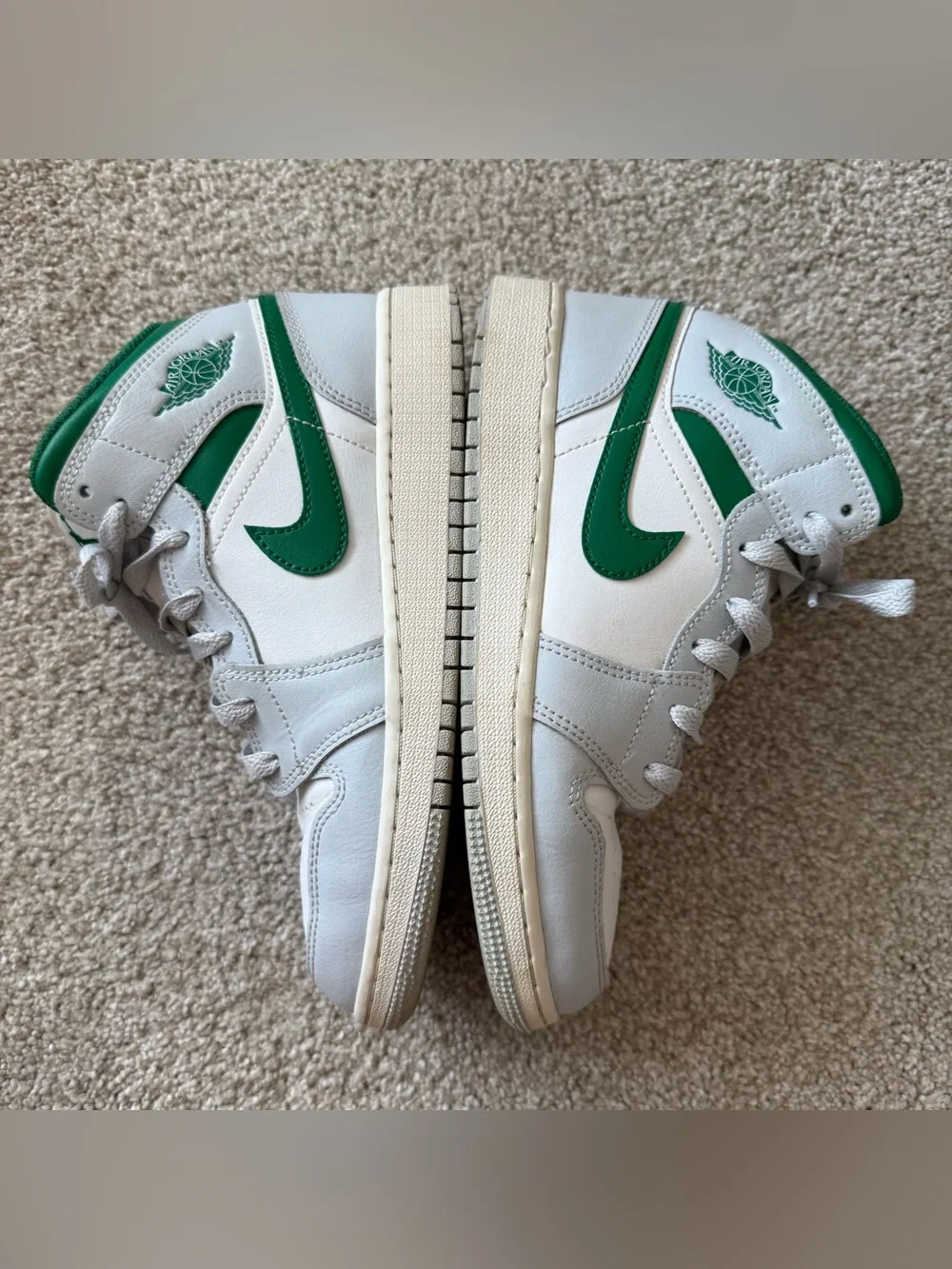 Air Jordan 1 Mid Size 5 Youth PINE GREEN SMOKE GREY DQ8423-142